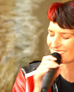 Antje Mallwitz - Dozentin der Acoustic Music School für Gesang und Stimmbildung  - Bild 02
