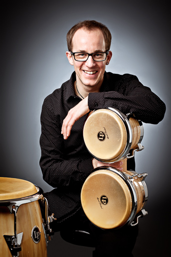 Claudio Spieler - Dozent der Acoustic Music School für Cajon, Percussion und Bodypercussion  - Bild 02