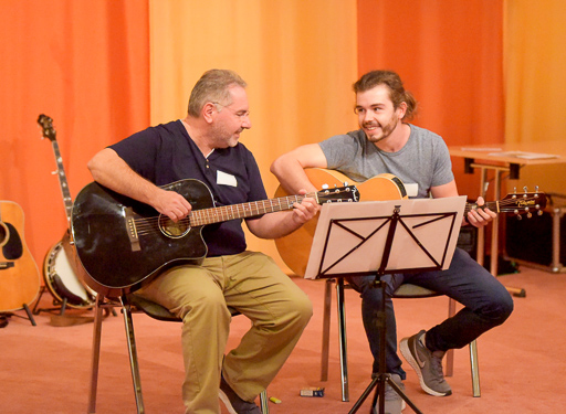 Workshop Akustikgitarre - Songs & More Seminarhotel Odenwald 2020 (© Acoustic Music School)